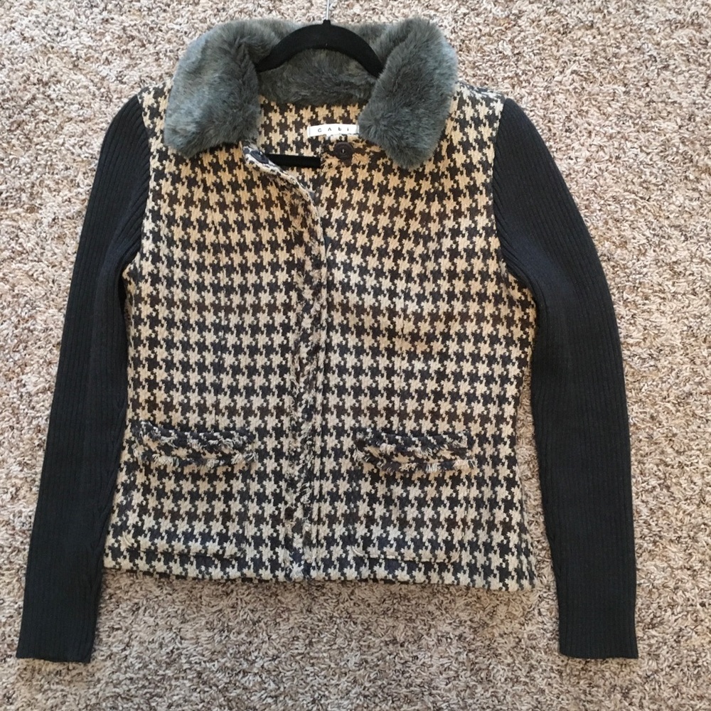 CAbi Happy Blazer size 8, style 927